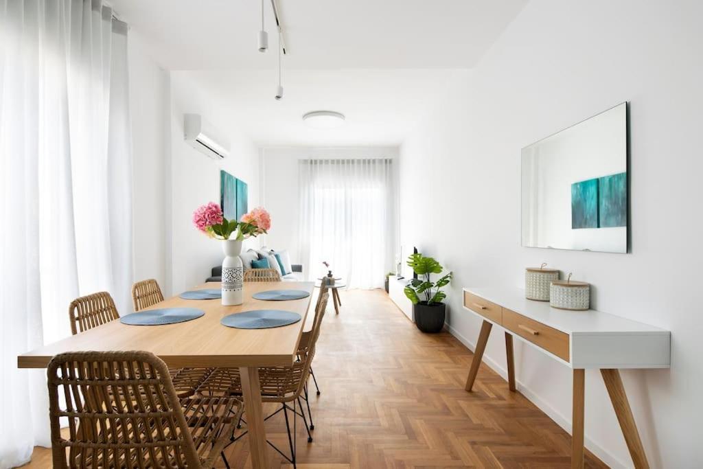 Blue Delta Apartment Palaio Faliro Atina Dış mekan fotoğraf